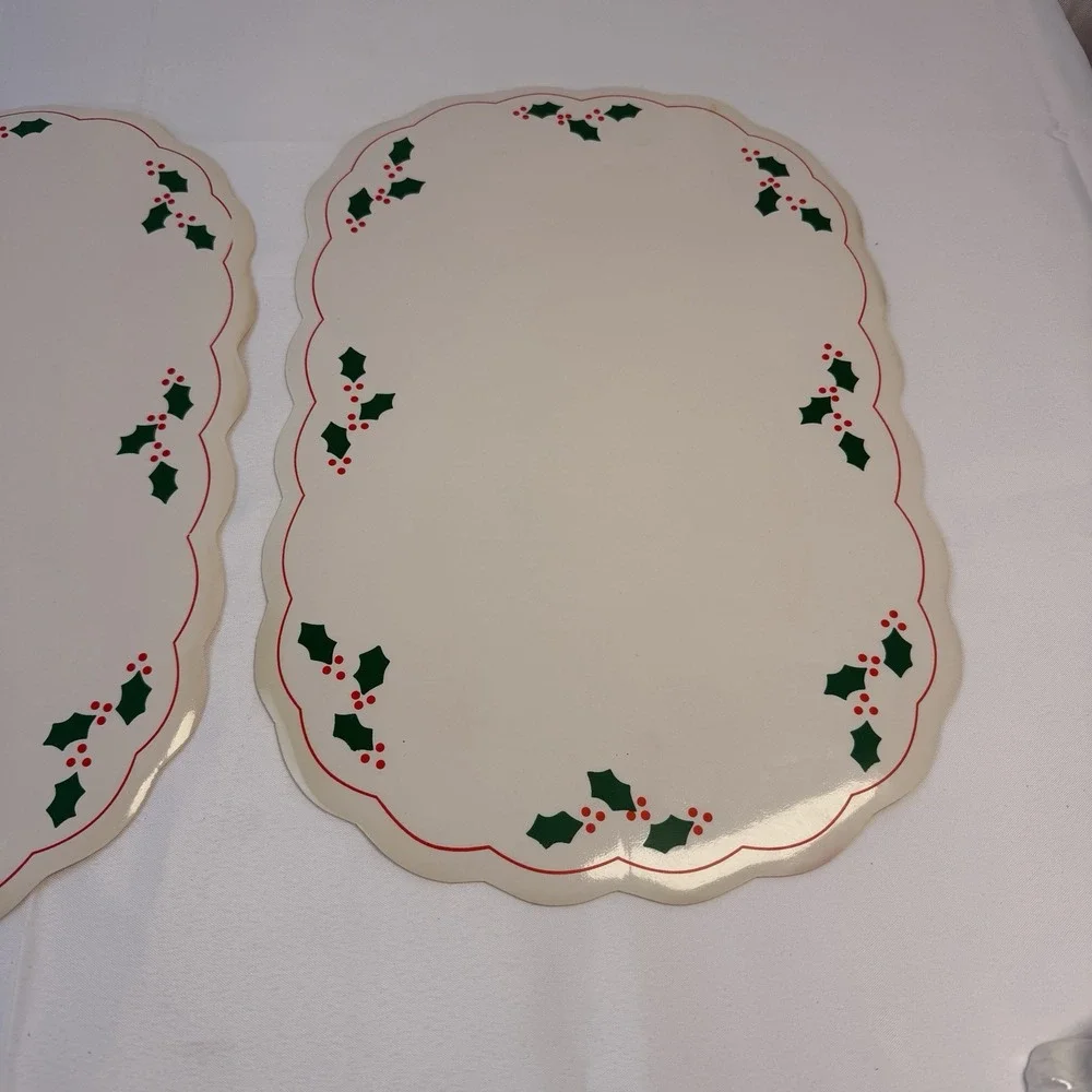 6 Vintage Placemat Set Holly Berry Christmas Holiday Oval Vinyl MCM Granny Core